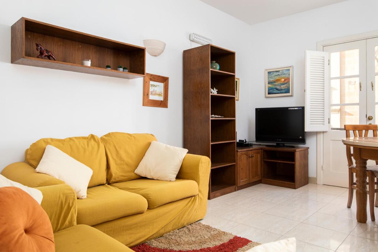 Modern 2Br Apartment Close To Sea, In The Heart Of Sliema Exterior photo